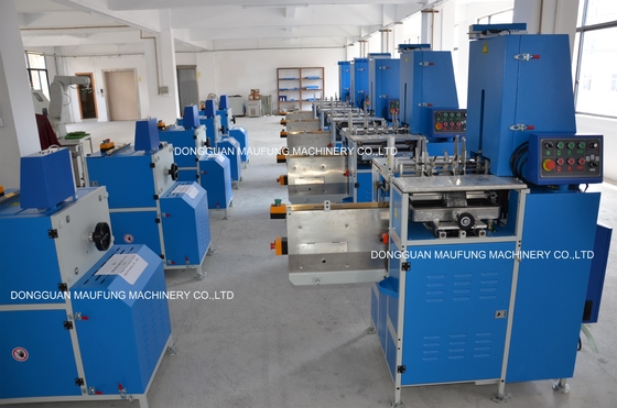 17pcs/Min 360x270mm सेमी ऑटो बुक केसिंग मशीन MF-SKJ380AS में