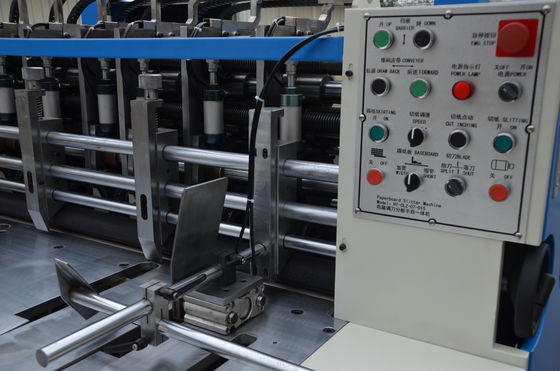 1 - 4 मिमी इंटेलिजेंट कार्डबोर्ड स्लीटर मशीन पेपरबोर्ड के लिए