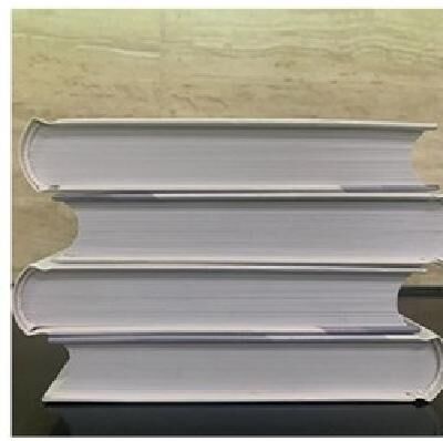 310x450 मिमी अधिकतम कवर आकार और 140x190 मिमी न्यूनतम कवर आकार के साथ नोटबुक के लिए अर्ध-स्वचालित लोचदार बैंड डालने की मशीन